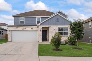 140 BELLA ROSA TRL, Cibolo, TX 78108