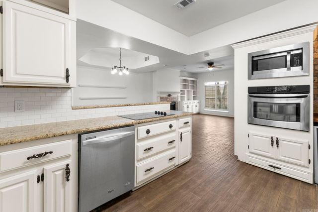 13115 Pleasant Forest Drive, Little Rock, AR 72212