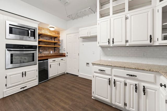 13115 Pleasant Forest Drive, Little Rock, AR 72212