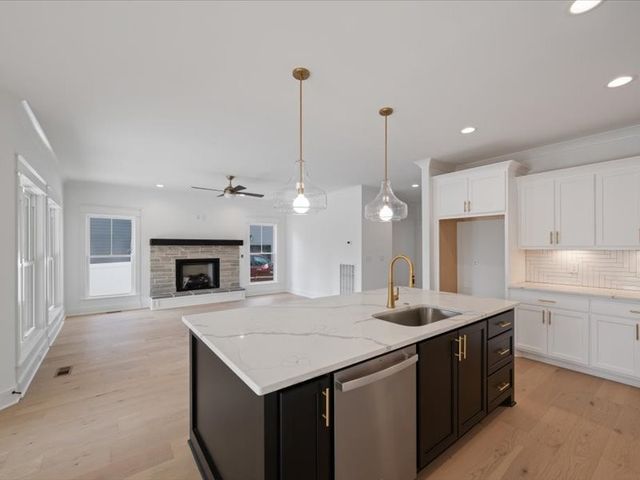 3857 Delzotto Dr, Murfreesboro, TN 37128