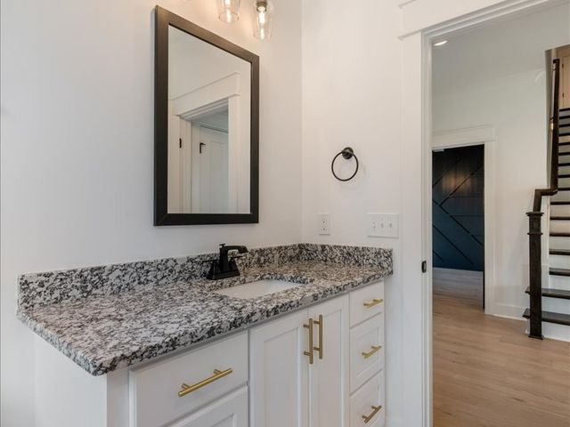 3857 Delzotto Dr, Murfreesboro, TN 37128