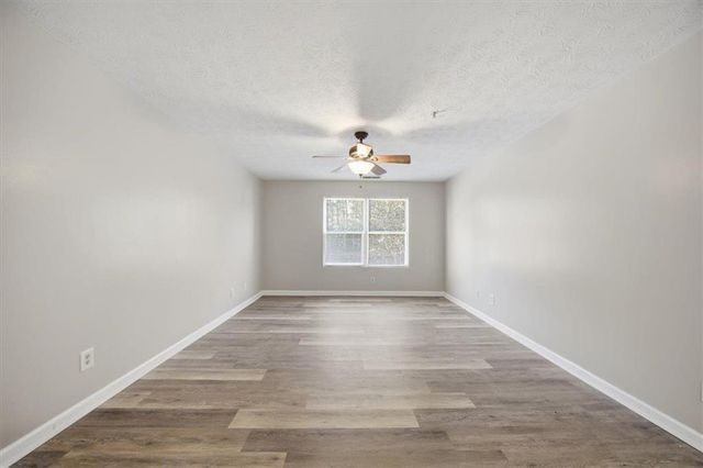 8201 Fairington Ridge Circle, Lithonia, GA 30038