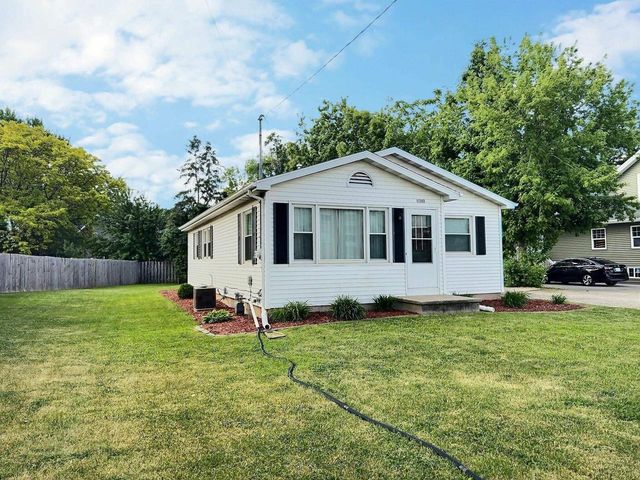 1743 OSHKOSH AVENUE, Oshkosh, WI 54902