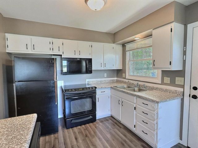 1743 OSHKOSH AVENUE, Oshkosh, WI 54902
