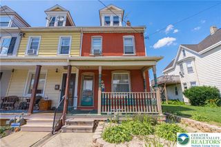 1047 Jackson Street, Easton, PA 18042