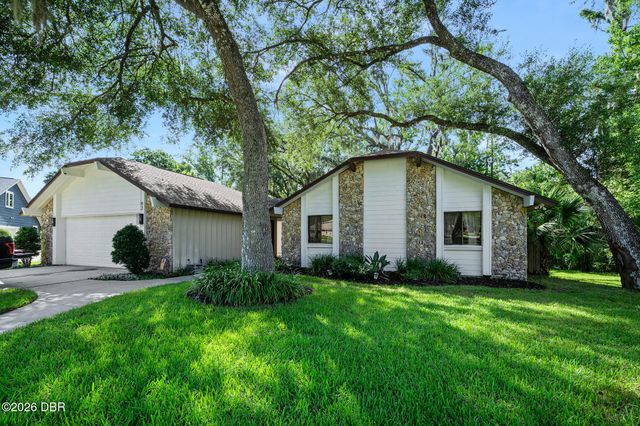 92 Ridge Field Place, Ormond Beach, FL 32174