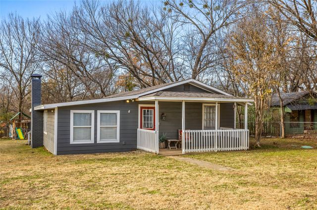 929 Paradise Cove Road, Pottsboro, TX 75076