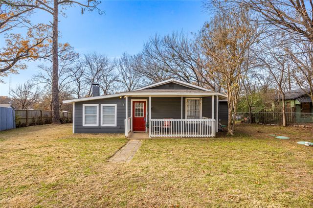 929 Paradise Cove Road, Pottsboro, TX 75076
