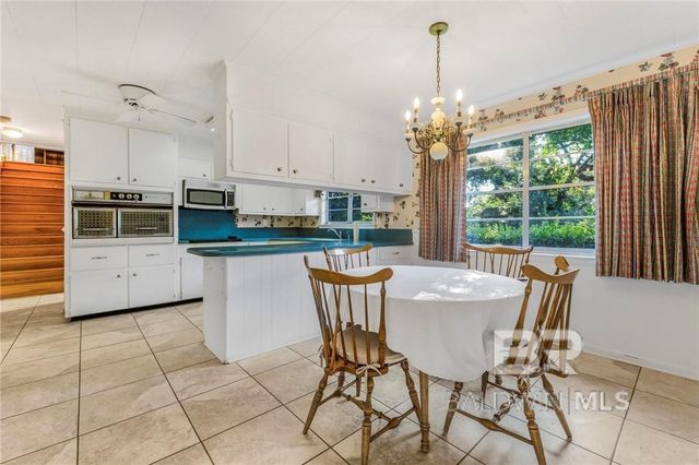 3951 N BYRONELL Drive, Mobile, AL 36693