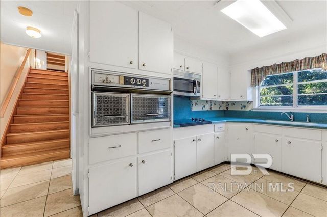 3951 N BYRONELL Drive, Mobile, AL 36693