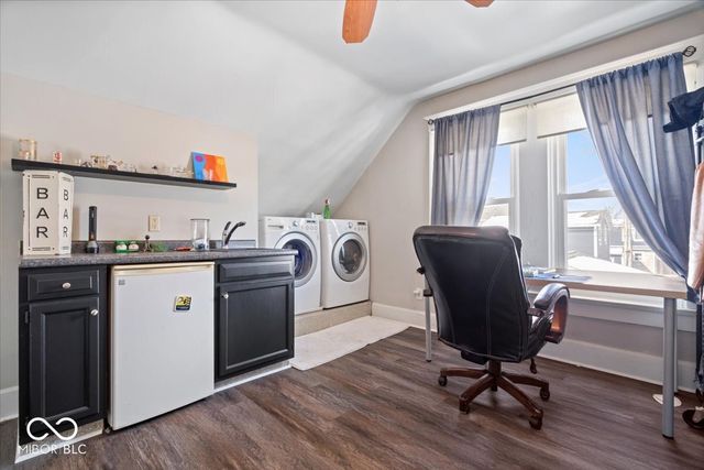 2838 Carrollton Avenue, Indianapolis, IN 46205