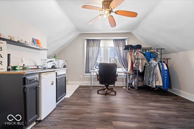 2838 Carrollton Avenue, Indianapolis, IN 46205