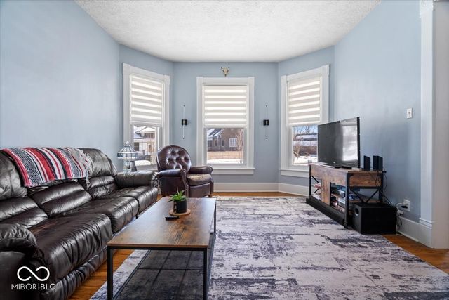 2838 Carrollton Avenue, Indianapolis, IN 46205