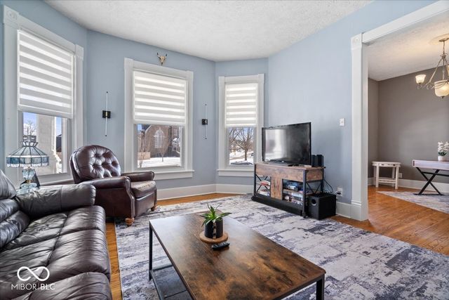 2838 Carrollton Avenue, Indianapolis, IN 46205