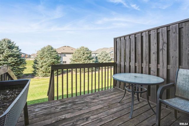 3620 Banar Drive SW E, Cedar Rapids, IA 52404