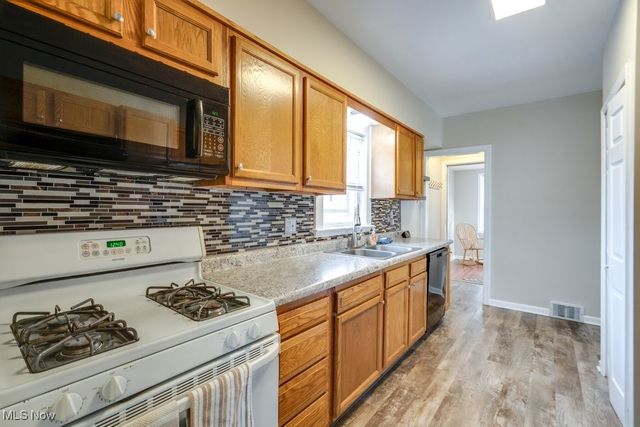 3301 Cormany Road, Akron, OH 44319