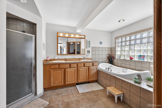 6139 Sand Point Road, Mohawk, MI 49950