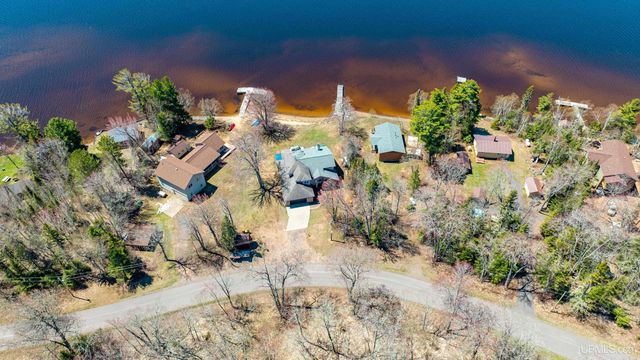 6139 Sand Point Road, Mohawk, MI 49950