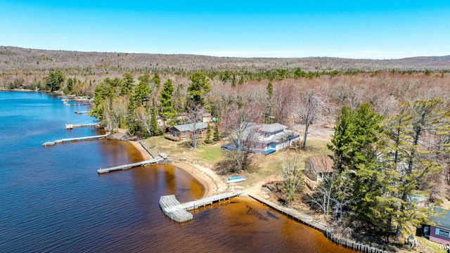 6139 Sand Point Road, Mohawk, MI 49950