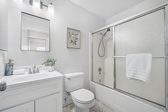 1110 Amaretto Dr, Tracy, CA 95376