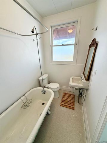 9963 S Channel Dr, Harsens Island, MI 48028