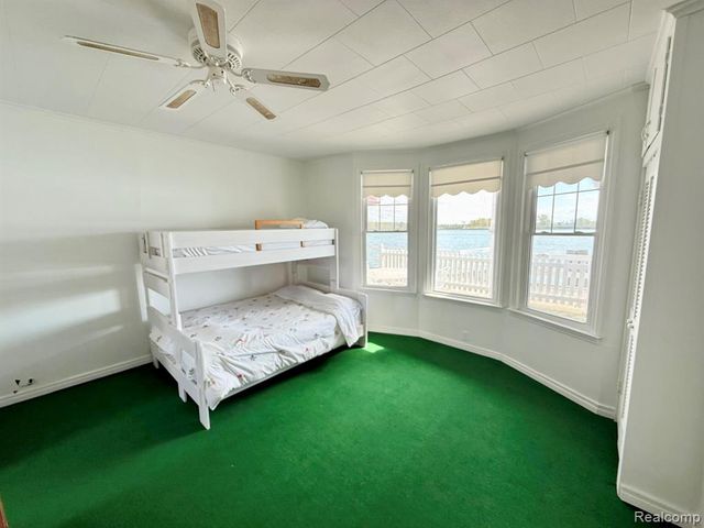 9963 S Channel Dr, Harsens Island, MI 48028