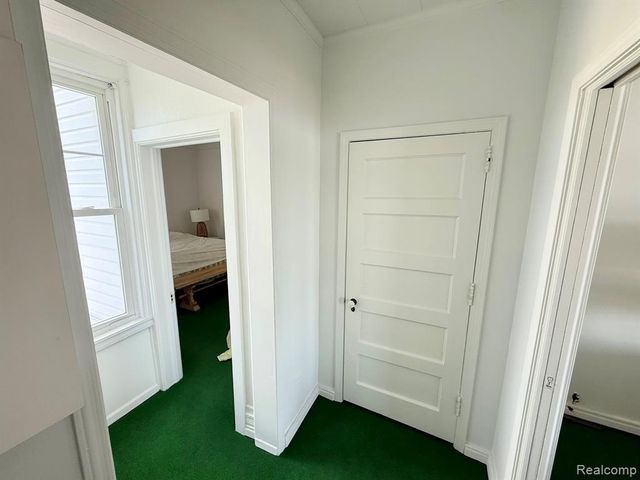 9963 S Channel Dr, Harsens Island, MI 48028