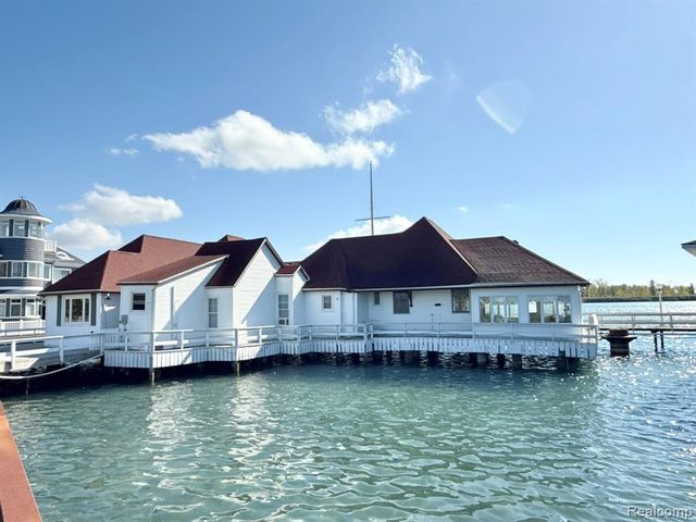 9963 S Channel Dr, Harsens Island, MI 48028