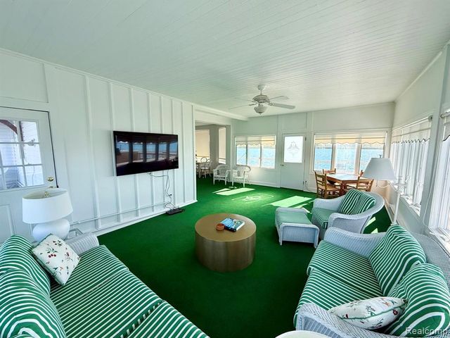 9963 S Channel Dr, Harsens Island, MI 48028