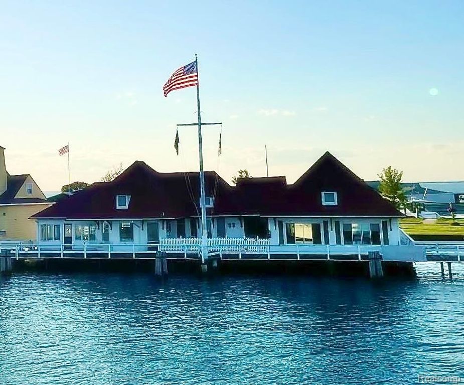 9963 S Channel Dr, Harsens Island, MI 48028