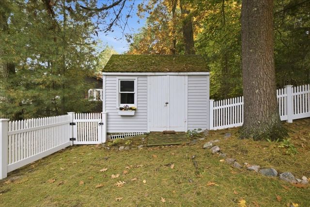 150 Scott Circle, Dedham, MA 02026