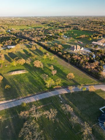 1019 Oak Bend Lane, Weatherford, TX 76088