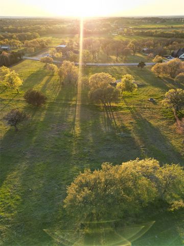 1019 Oak Bend Lane, Weatherford, TX 76088