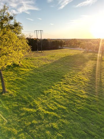 1019 Oak Bend Lane, Weatherford, TX 76088