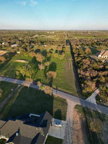 1019 Oak Bend Lane, Weatherford, TX 76088