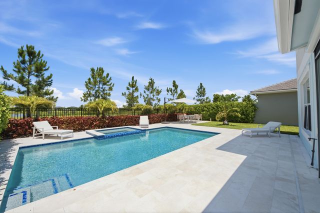 19564 Broad Shore Walk, Loxahatchee, FL 33470