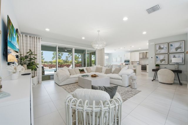 19564 Broad Shore Walk, Loxahatchee, FL 33470