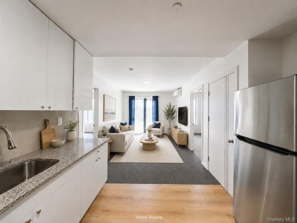 7040 45 Avenue 6D, Woodside, NY 11377 — photo 3
