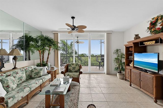 3329 SUNSET KEY CIRCLE 204, Punta Gorda, FL 33955