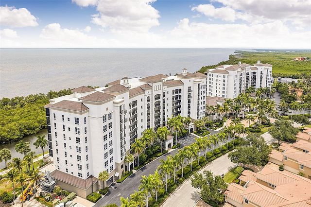 3329 SUNSET KEY CIRCLE 204, Punta Gorda, FL 33955
