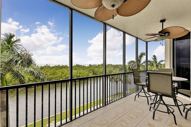 3329 SUNSET KEY CIRCLE 204, Punta Gorda, FL 33955