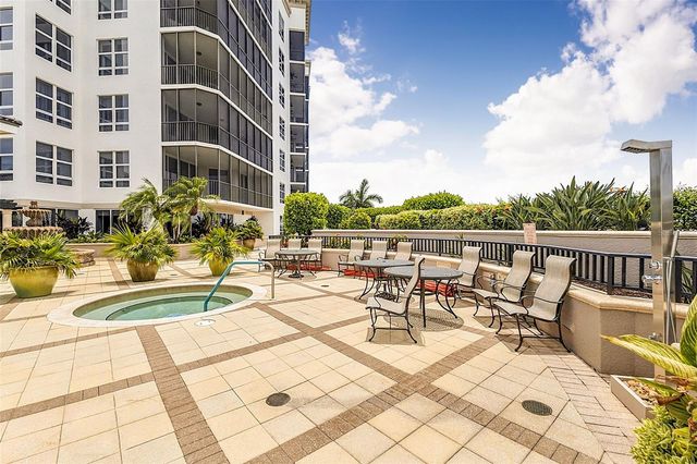 3329 SUNSET KEY CIRCLE 204, Punta Gorda, FL 33955