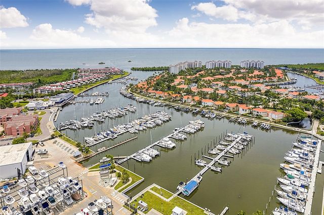 3329 SUNSET KEY CIRCLE 204, Punta Gorda, FL 33955