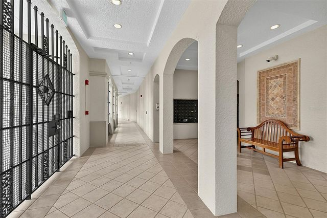 3329 SUNSET KEY CIRCLE 204, Punta Gorda, FL 33955