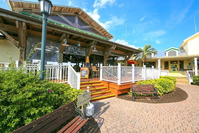 3329 SUNSET KEY CIRCLE 204, Punta Gorda, FL 33955