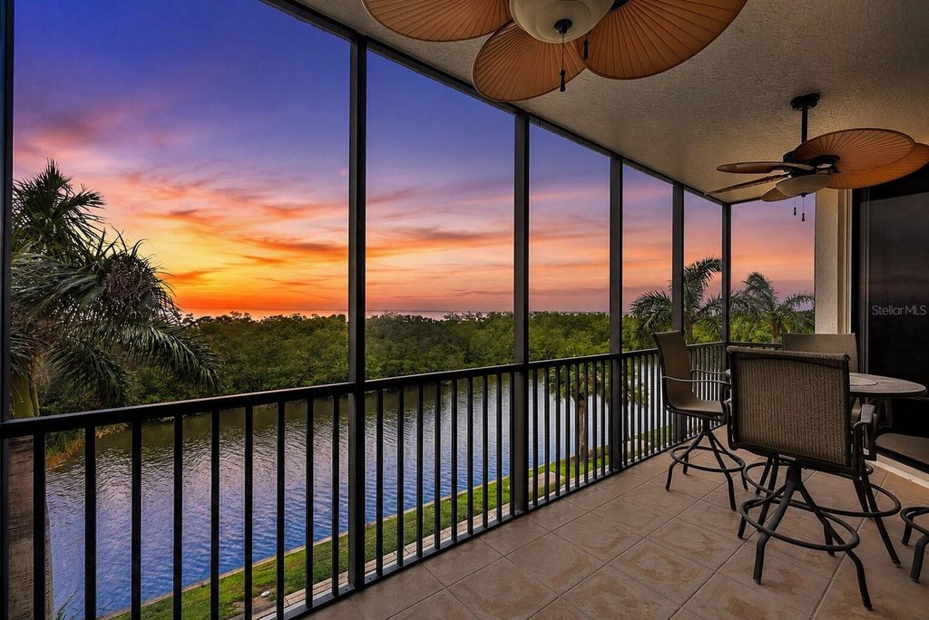 3329 SUNSET KEY CIRCLE 204, Punta Gorda, FL 33955