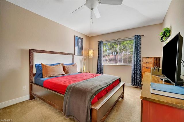 9527 Brookville CT, Fort Myers, FL 33967