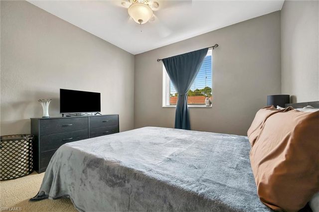 9527 Brookville CT, Fort Myers, FL 33967