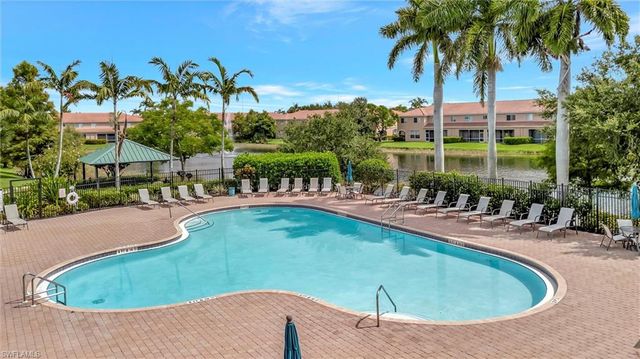 9527 Brookville CT, Fort Myers, FL 33967