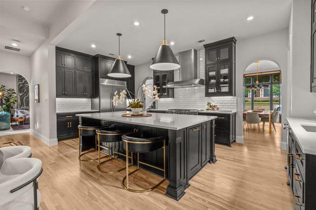 2413 Lofton Terrace, Fort Worth, TX 76109